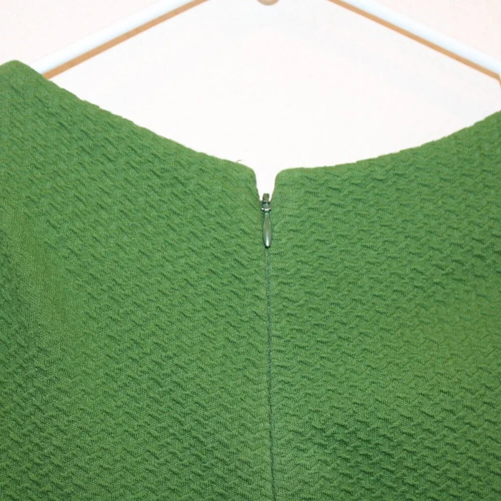Ganni green textured business casual dress size medium above knee - Picture 4 of 9